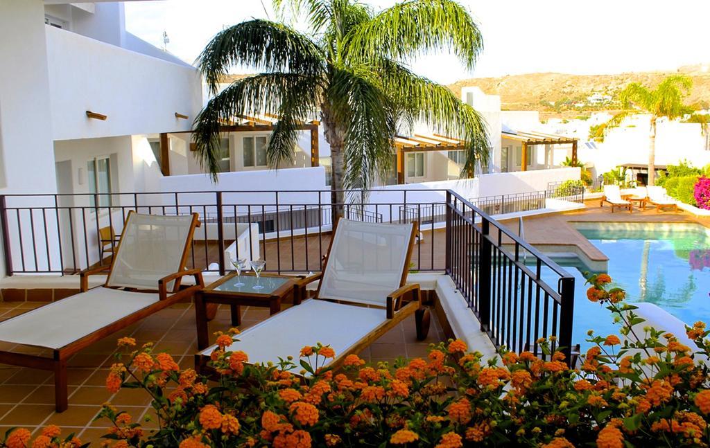 Real Agua Amarga Las Villas Luaran gambar